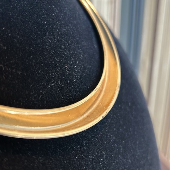 BCBG Maxazria necklace - Picture 5 of 5